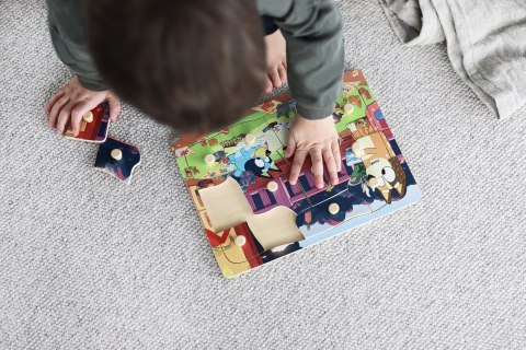Drewniana układanka puzzle z uchwytami 12 elem. Bluey zabawka dla dzieci MICKI