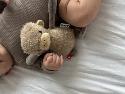 Pluszowa pierwsza przytulanka Małpka Affi maskotka dla dzieci sigikid Sigikid