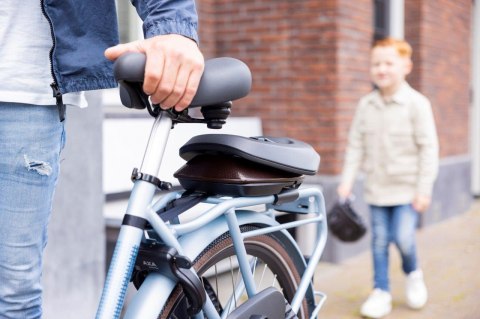 Fotelik row. Bobike Junior ONE black/dark brown